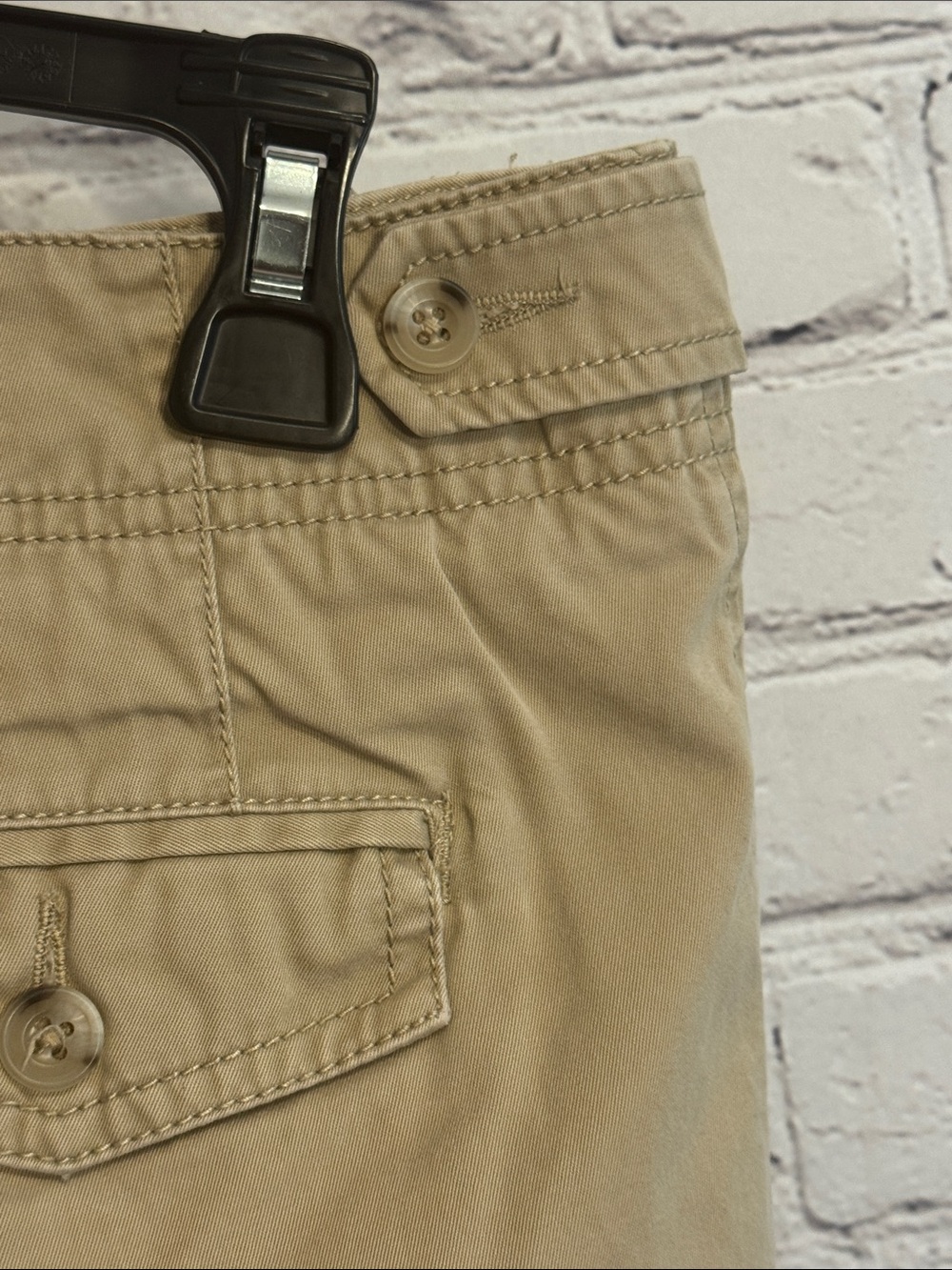 Eddie Bauer Vashon Fir Women’s Size 6 Khaki Casual Shorts - Picture 6 of 9